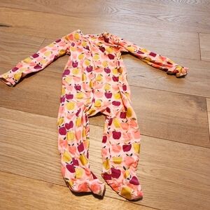 Magnetic Me Apple Footie